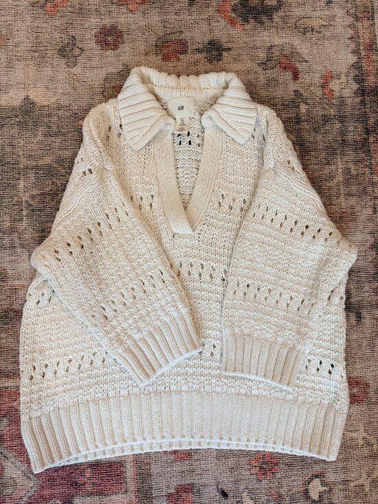 H&M Sweaters - H&M Short Sleeve Sweater